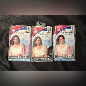 Playtex bra 3 bras 
1 black
2 light pinks